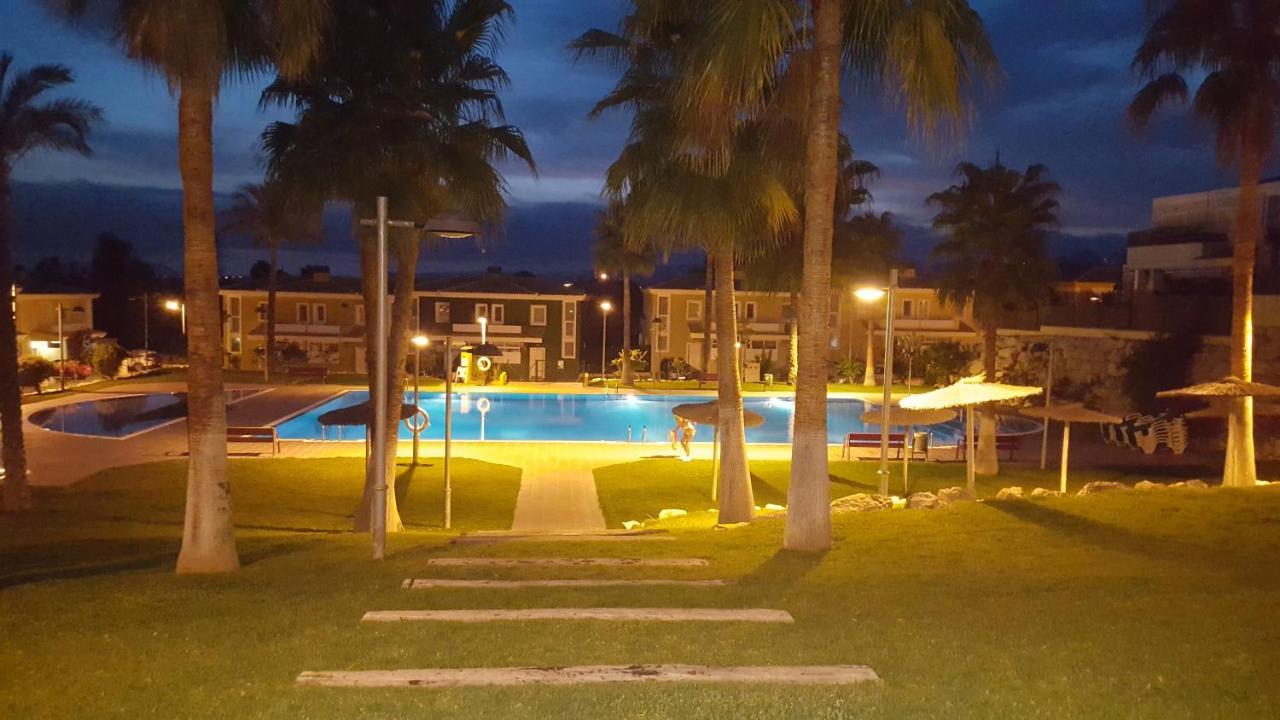 Chalet Bonalba Golf Alicante Extérieur photo