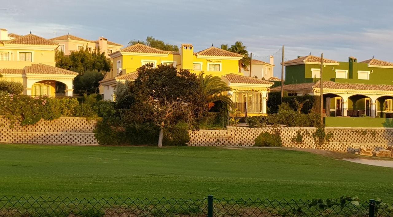 Chalet Bonalba Golf Alicante Extérieur photo